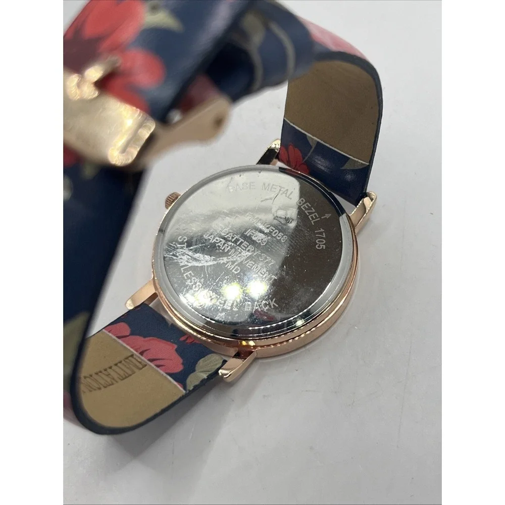 Women's Floral Band Quartz Watch‎ Rose Gold 35mm Case- New Battery